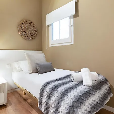 Ola Living Diagonal Apartment *