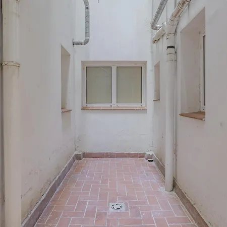 Ola Living Diagonal 公寓 *