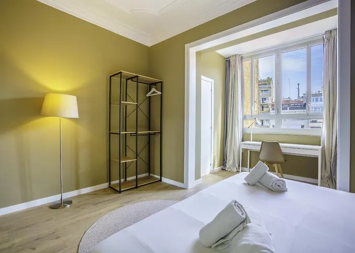 Ola Living Diagonal דירה