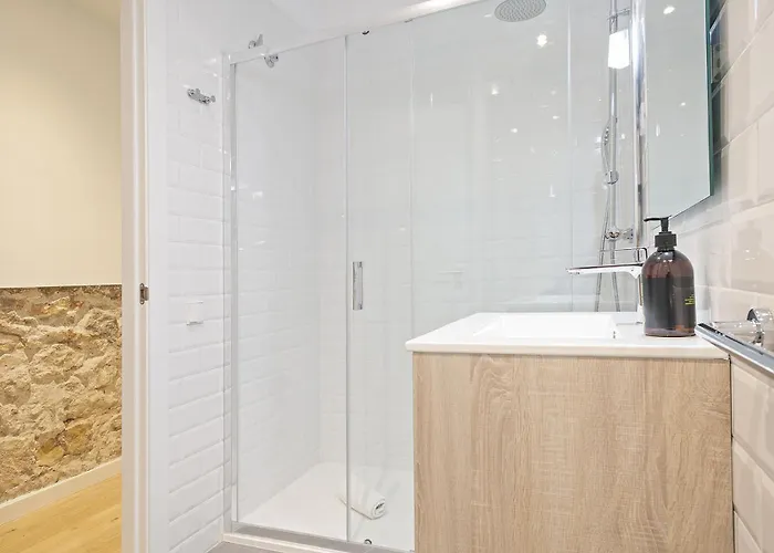 Ola Living Diagonal דירה *